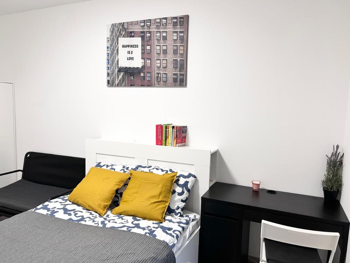 New 2022 Family&Friends Downtown Ac 3Br 2Ba Free Parking Big Balcony Near Metro&Train Station Self Check-In Apt 布达佩斯 外观 照片